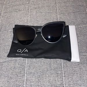 Quay Australia Game On womens sunglasses black